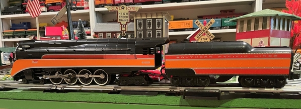 Lionel 18007 SP GS-4 loco side view