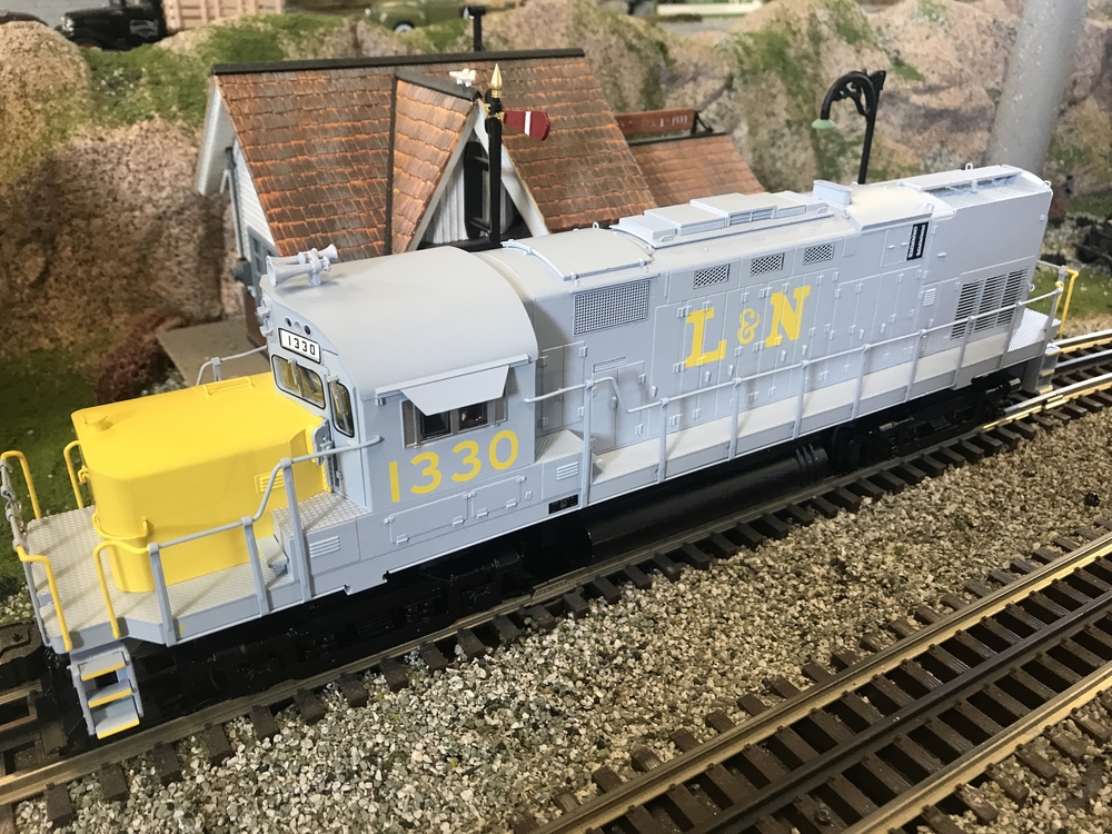 lionel legacy locomotives