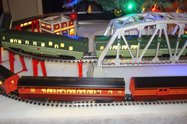 Christmas trains 2018 002