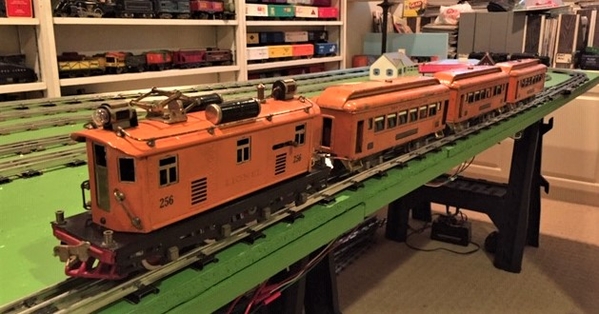 lionel 256 and cars