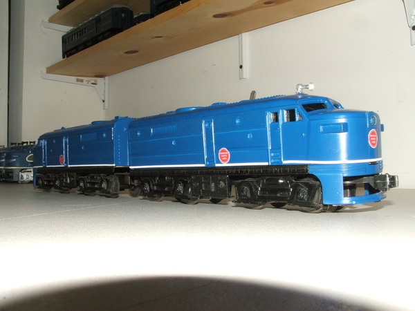 Lionel 200 in Jenks blue