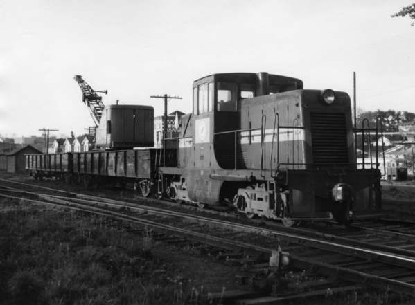 A&EC 44 ton 7 New Bern NC 4-1957a