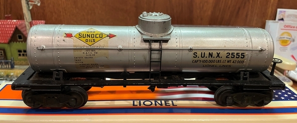 Lionel 2555 Sunoco 1 D side