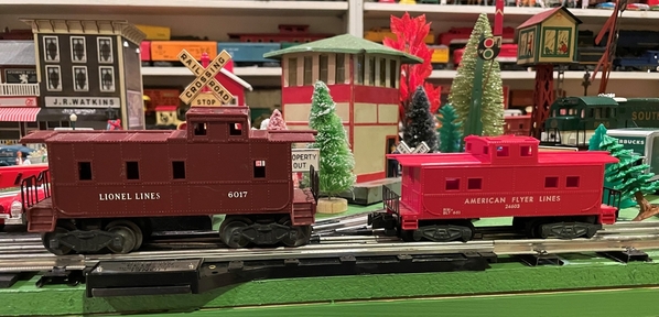 Lionel and Flyer caboose side