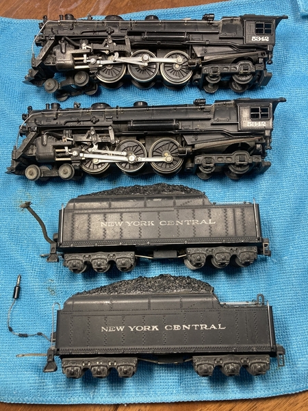 Lionel OO Train Sets