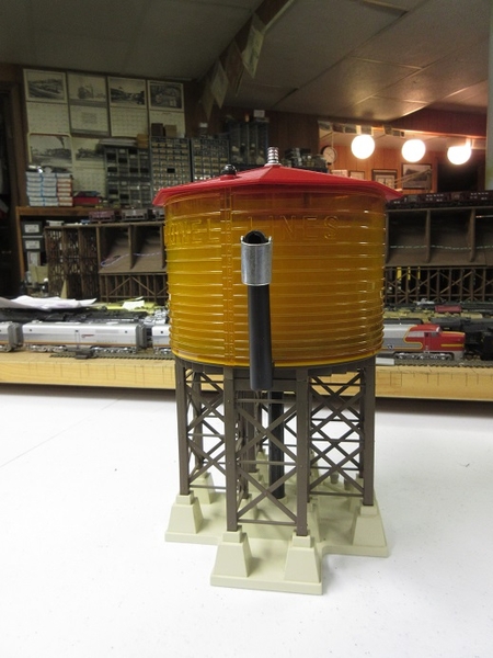 Lionel #38 water tower 05