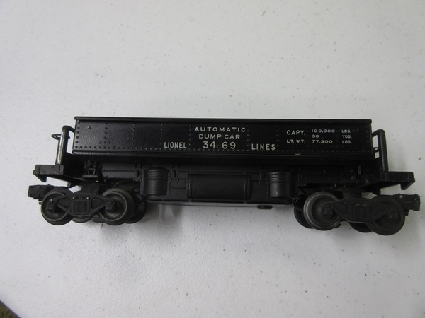 Lionel #3469 coal dump car 05