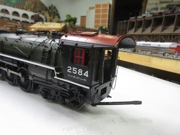 MTH GN S-2 4-8-4 12