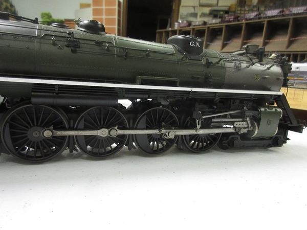 MTH GN S-2 4-8-4 17