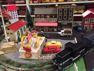 Train layout small town 2019