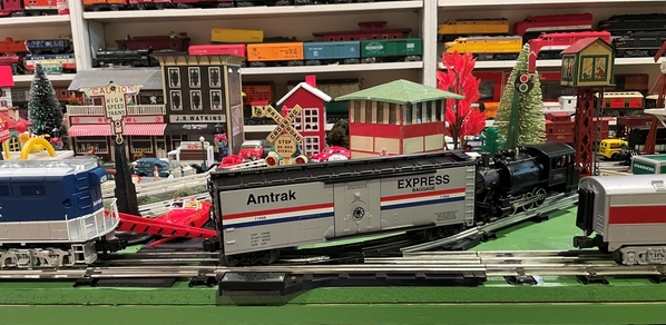 Lionel 2295 Tank Switcher moving Amtrak express car 1