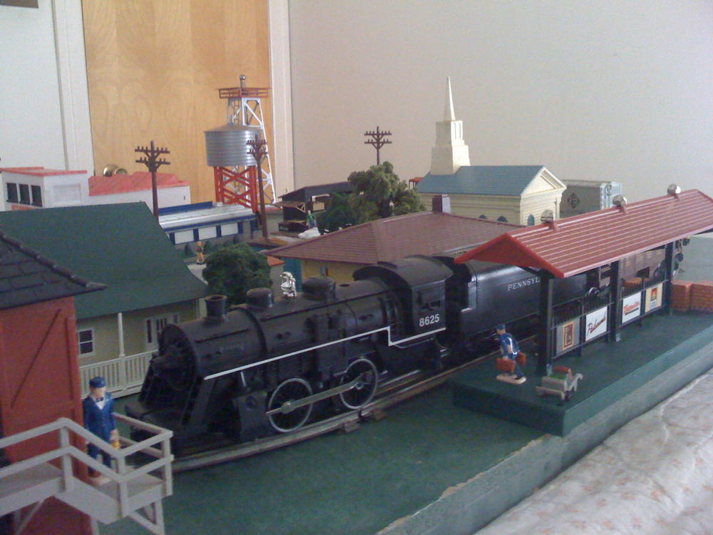 first model train set