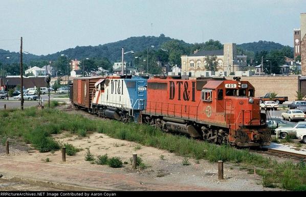 Ironton Turn from Floodwall 1977