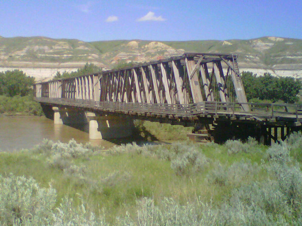 howe truss bridge