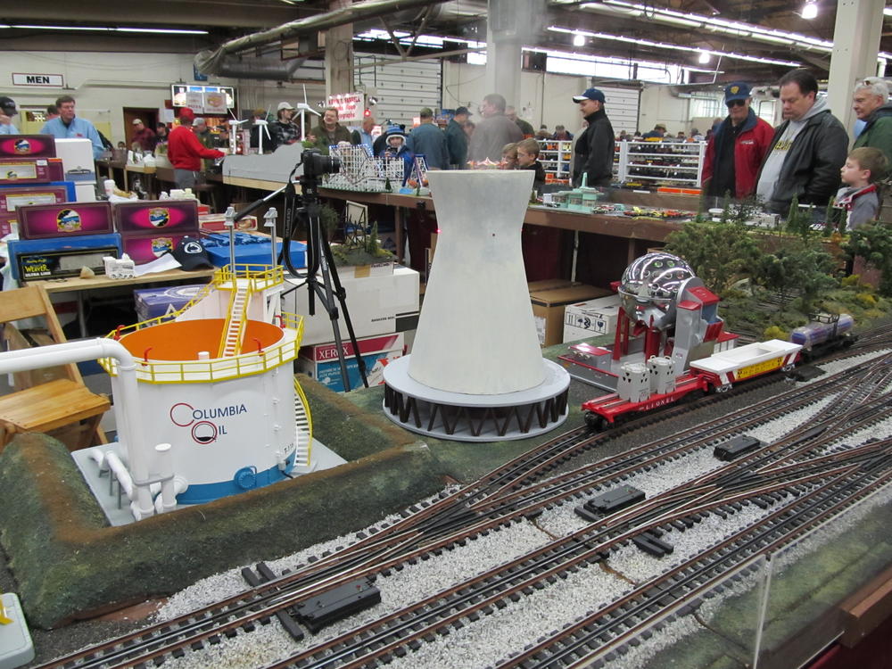 Allentown train show. O Gauge Railroading On Line Forum
