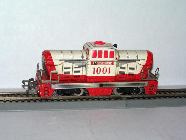 Schylling Lionel 1004 Train Station Tinplate Wind up Toy Trains Santa FE for sale online 