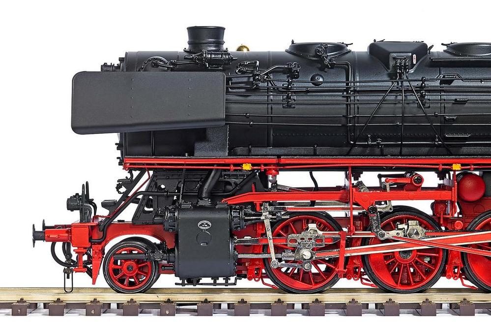 New steam engine from MTH : The German BR 44 O Gauge 