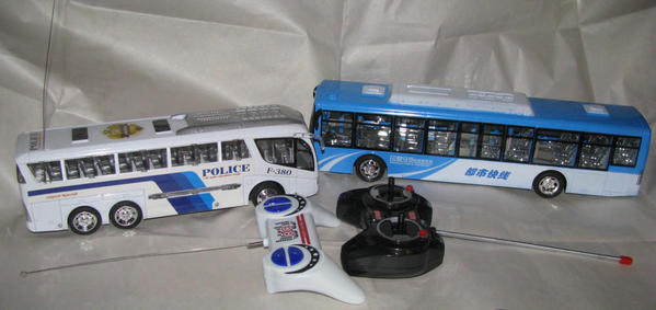 radiocontrolled buses