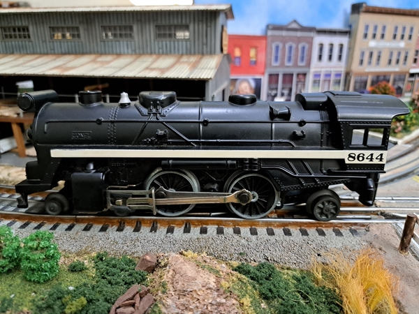 Lionel 4-4-2 8644 and tender-a