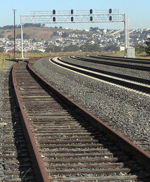 Old and new track on east side of Bayshore Yard August 2007