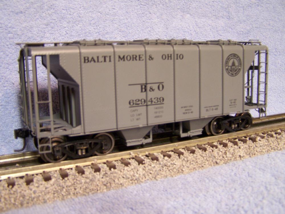 Undecorated Single Car Kit USRA 40' Boxcar/Covered Hopper Cement Service Conversion 