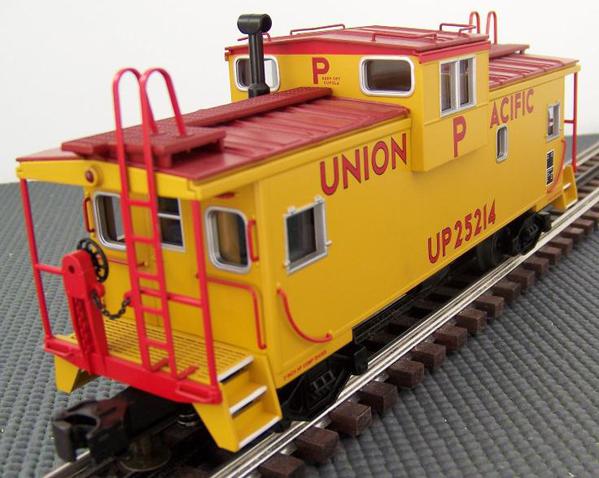 MTH UP CABOOSE 25214 002