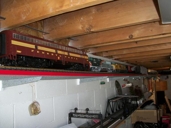 g scale train ceiling layout