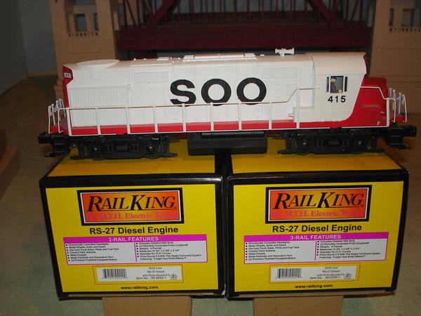 RKScale Soo Line RS27 Powered & Dummy