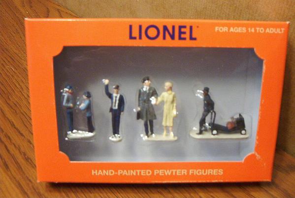 LIONEL O PEWTER PASSENGERS