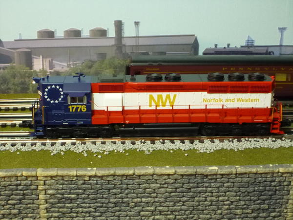 NW SD45-2 side