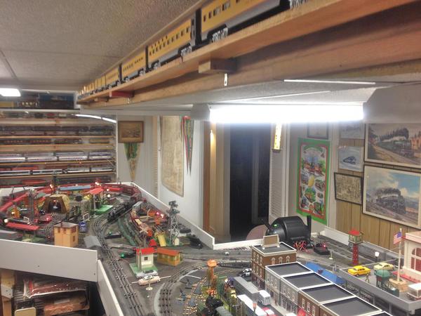 05J Aerial View of Layout with UP Shelf