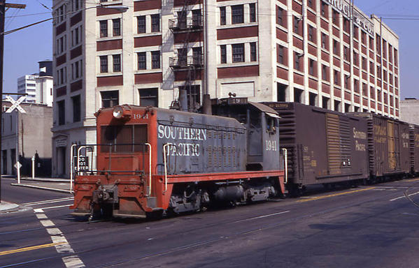 sp_switcher--Alameda_Street_at_2nd_Los_Angeles_1973