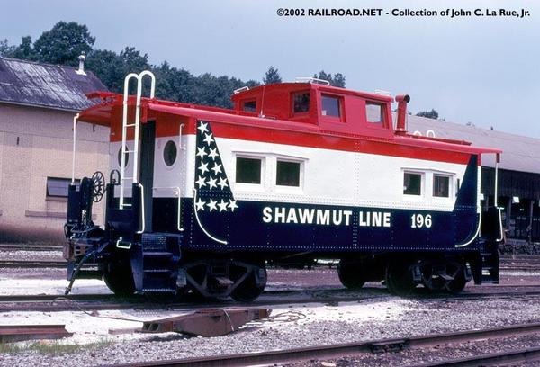 Shawmut Line 196 bicentennial caboose