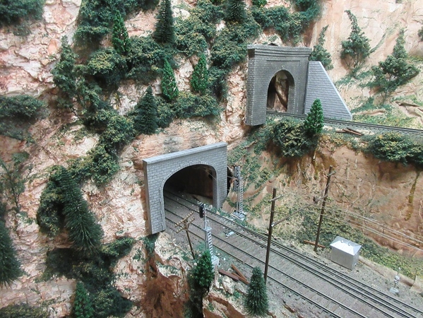 tunnel portals 07