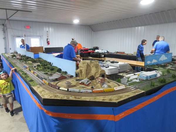 Franklin, Ind train show 2023 11