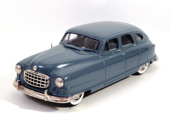 1949-4d-sedan-by-motor-city-usa-models-17