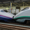 E2_Series_and_E3-2000_Shinkansen_in_multiple-unit_train_control_at_Utsunomiya_Station_130812_1-2