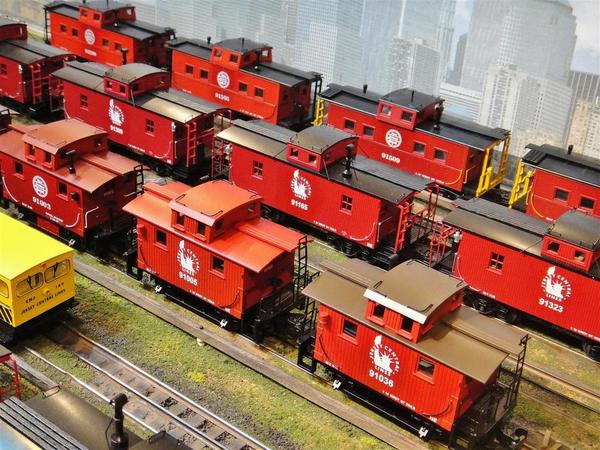 Walthers CNJ Caboose job [2)