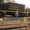 Brakeman protects the crossing as Ma&amp;Pa leads train: Switching on the Mountain Division Free State Junction Railway