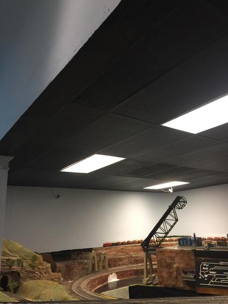 Painting Ceiling Tiles Black O Gauge, Can You Paint Dropped Ceiling Tiles