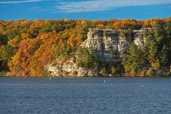 Lover's Leap & The Eagle Cliff Overlook At Starved Rock State Park-L