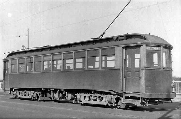 Holyoke Street Railway Car [4)