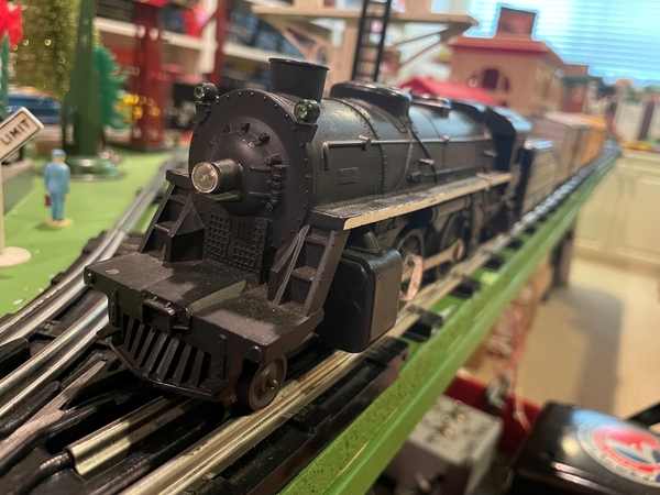 Lionel 241 locomotive front