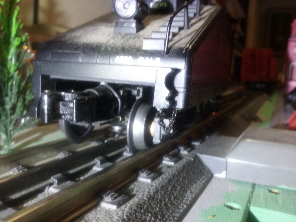 7 adhesives and glues for the model railroad - Trains