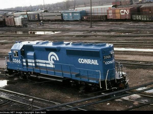 Conrail Gp40-2i 3366 2010-07-12