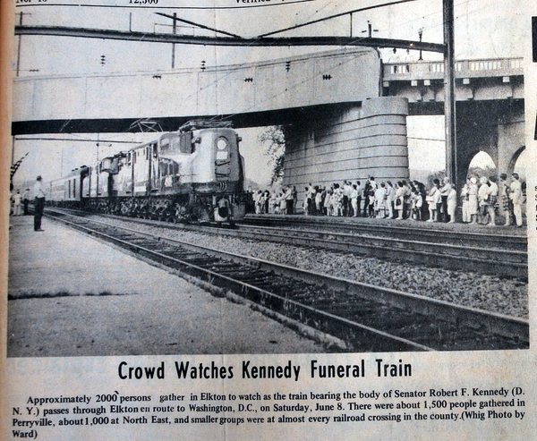 kennedy-funeral-train-june-68