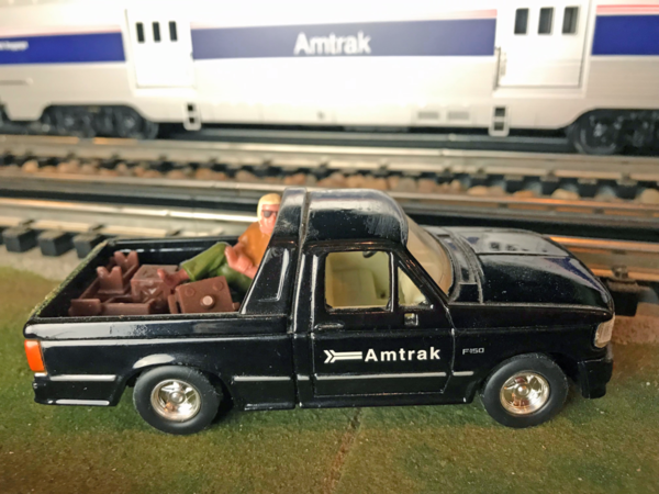 1 Amtrak Pick up truck