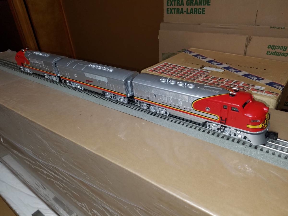 LIONEL 221 SANTE FE ALCO RED NOSE CLEAR WATERSLIDE 1 DECAL PER SET LOOK! 