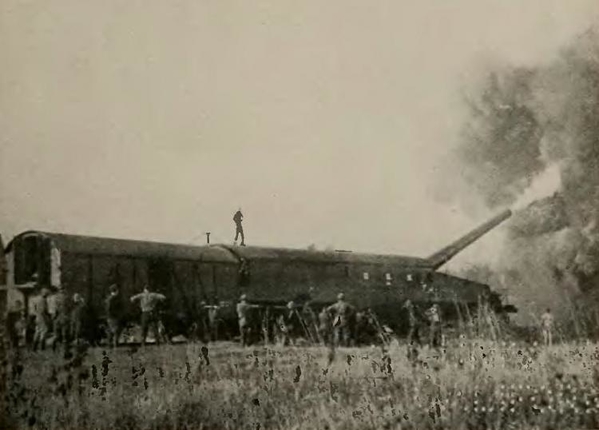 US_14_inch_railway_gun_firing_Thierville_1918