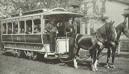 Detroit-horse-drawn-trolley-1890